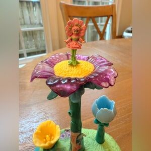 Barbie Fairytopia Magic Meadow Wildering Wood Playset with tiny doll